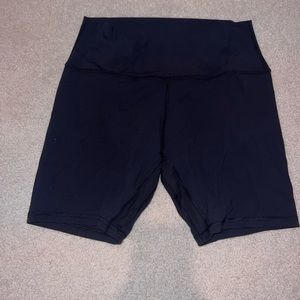 Lululemon High Rise align shorts 8” seam